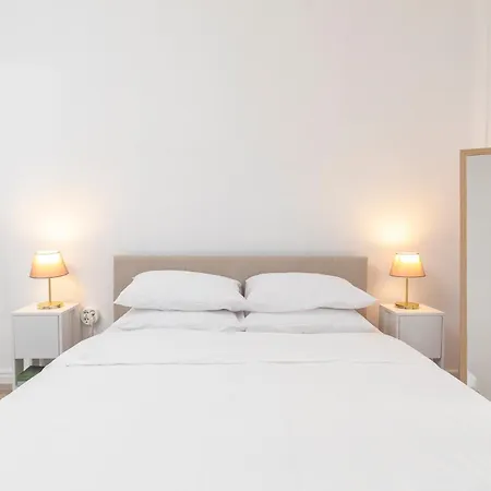 Апартаменты Mainavenue Living Local Салоники