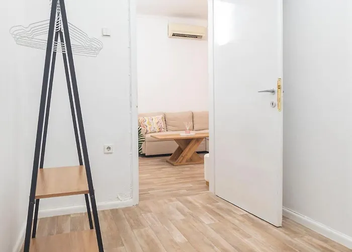 Mainavenue Living Local Apartment